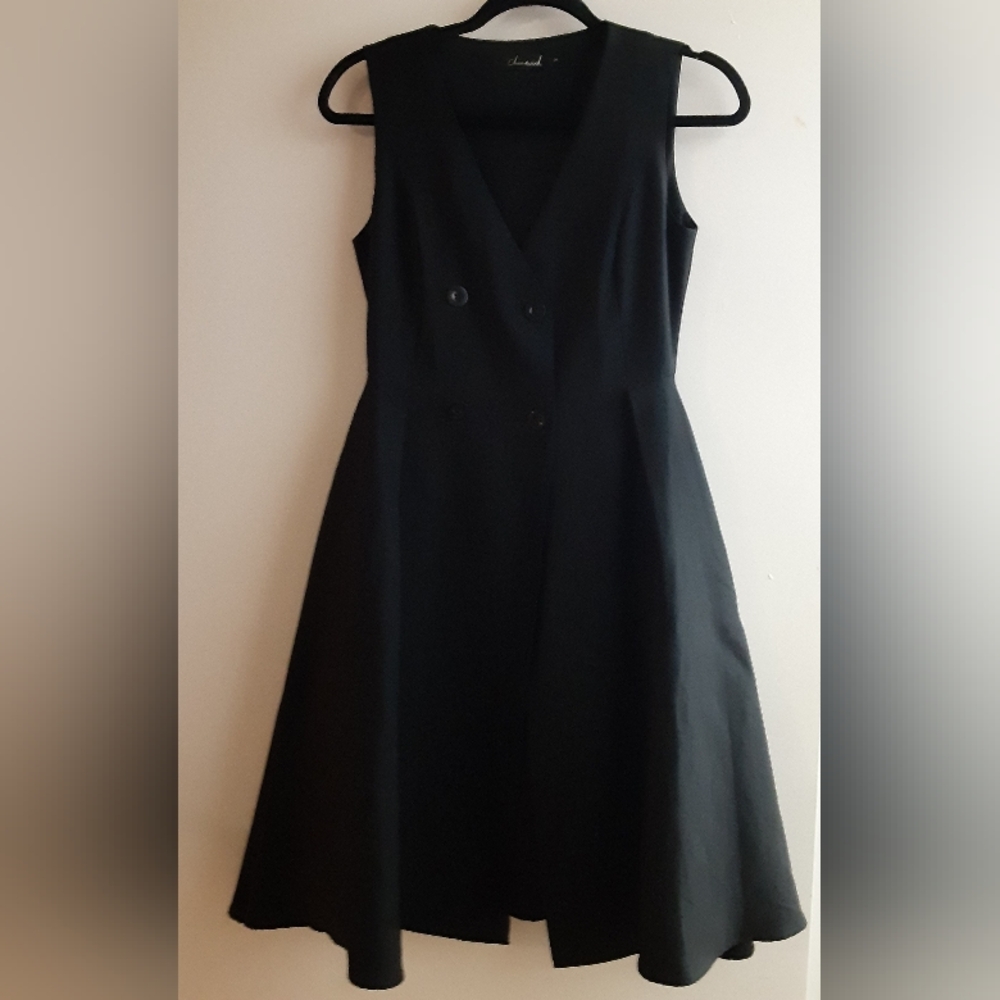 Women's dress NWOT SMALL